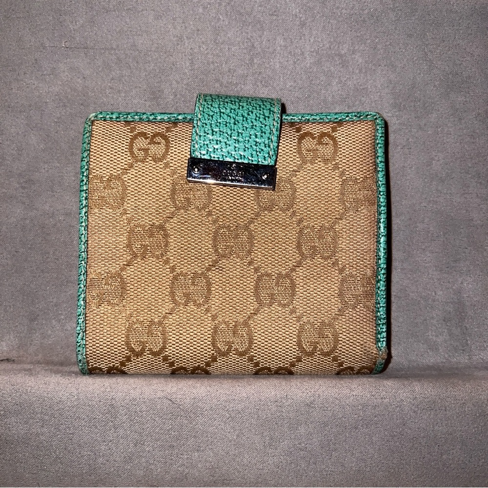 Authentic GUCCI Monogram Leather Bifold